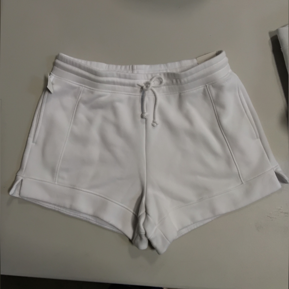 DSG Womens White Classic Fleece Mid-Rise Shorts